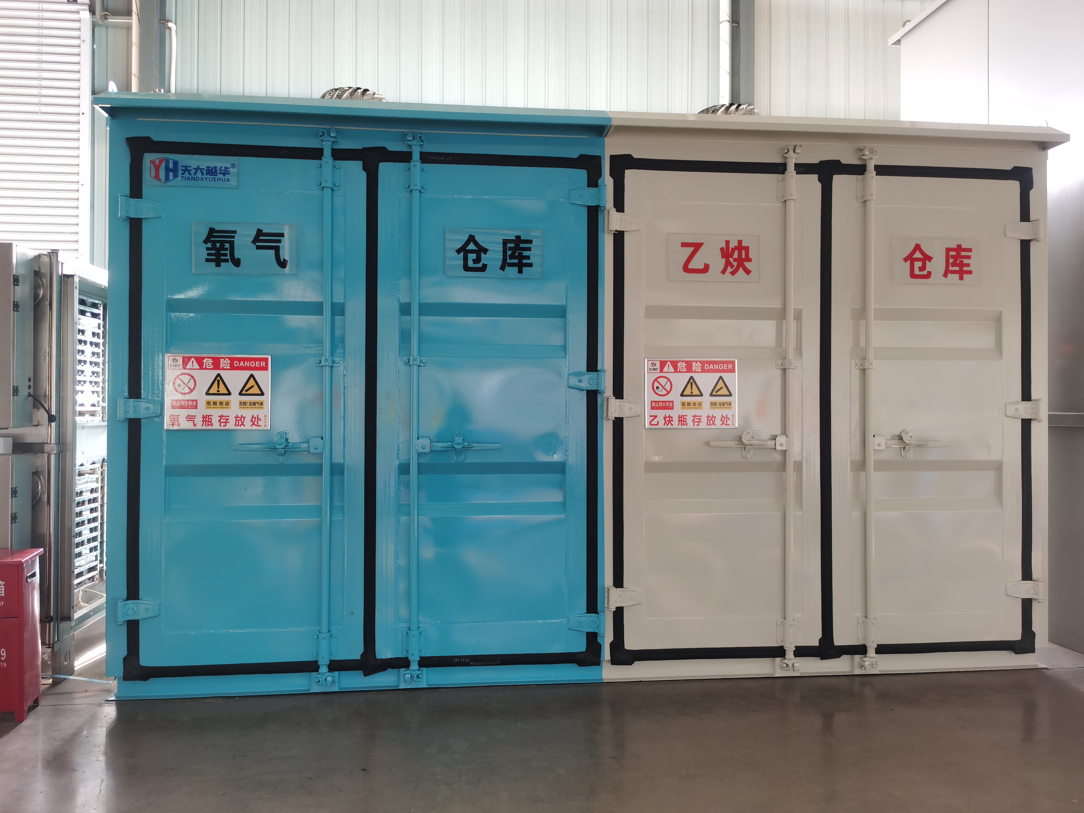 移動(dòng)式危化品暫存柜能夠?qū)U棄物進(jìn)行處理！